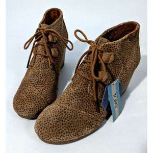Toms Animal Print Lace Up Wedge He Booties Size 7.5 Brown Mocha Camel